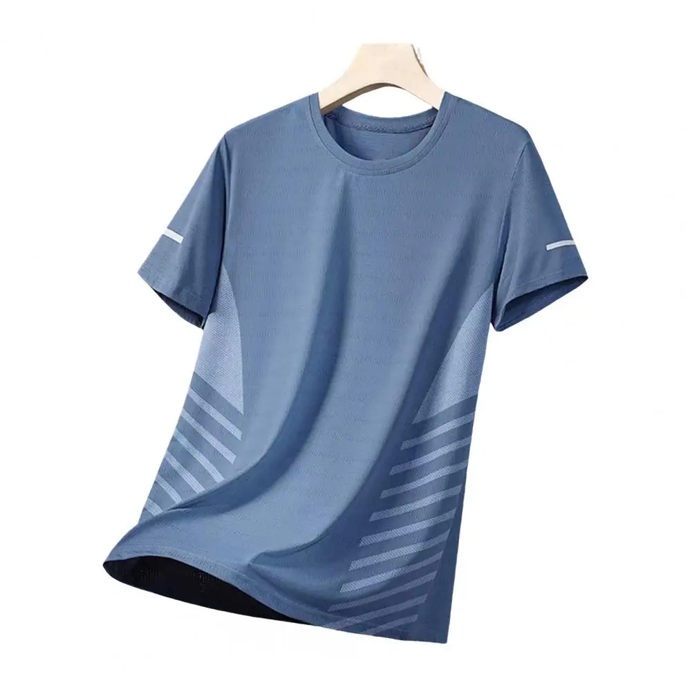 Quick drying ice silk short sleeved T-shirt, simple and loose sportswear, sweat wicking and breathable running basketball shirt