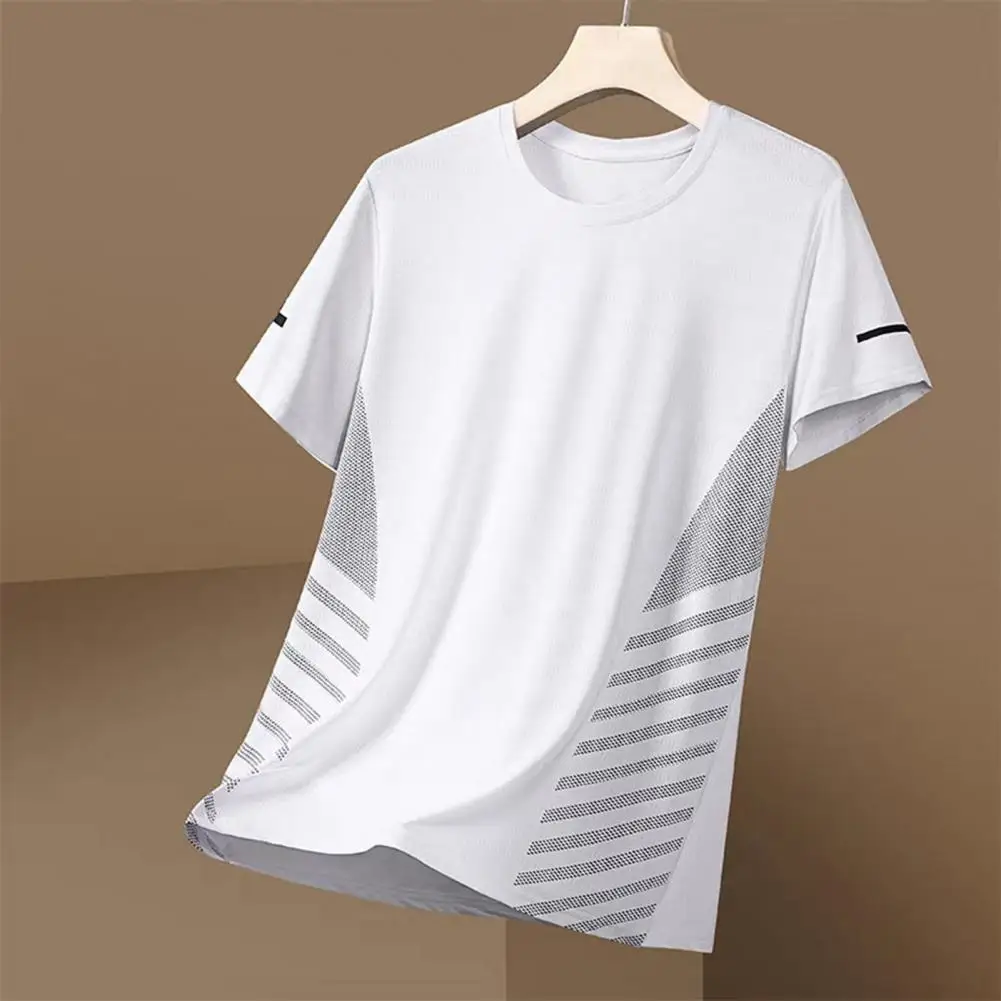 Quick drying ice silk short sleeved T-shirt, simple and loose sportswear, sweat wicking and breathable running basketball shirt