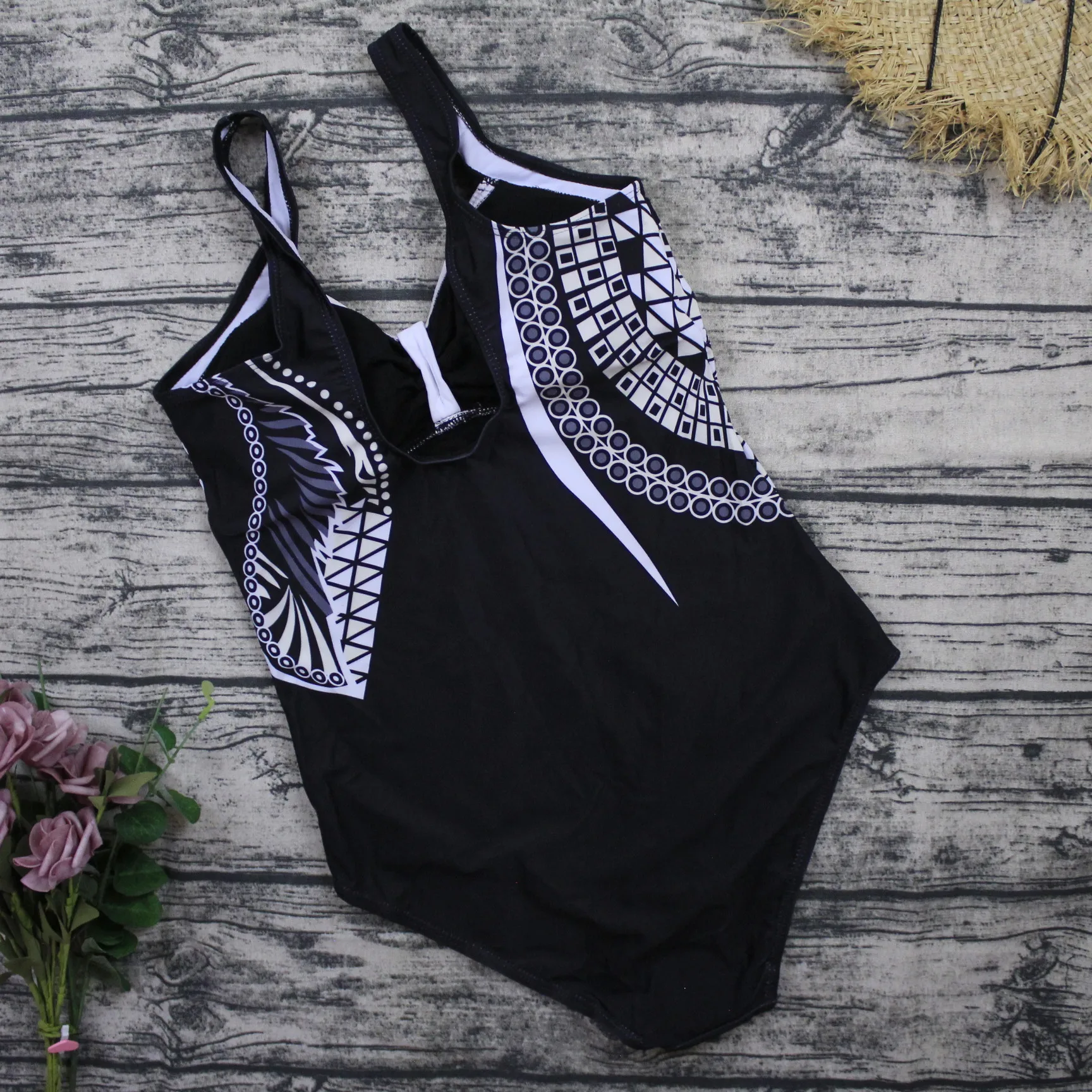 One-Piece Swimsuits Swimming Suit For Women Bodysuit Women Female Swimwear Bath Clothing Beach Wear With Pad Wire Free Print